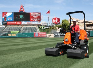Barry Lopas operating a Jacobsen ECLIPSE 322 riding mower in the outfield. The Angels have been Jacobsen customers for almost a decade.