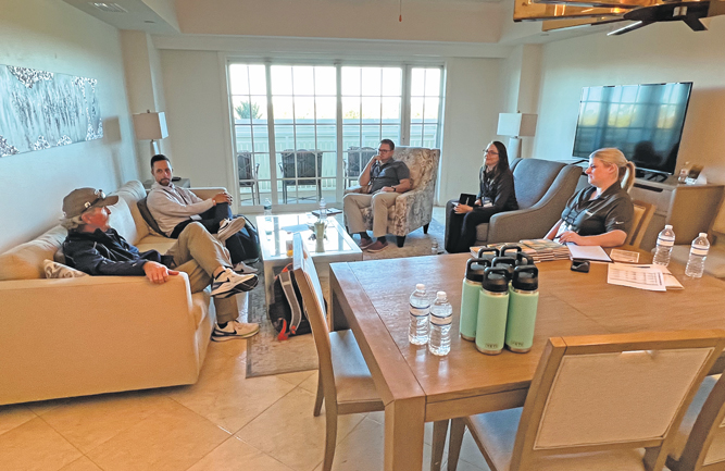 Dwight Staats, Highland Hills GC and Chad Gilkison, The Club
at Pradera, meets with the team from PBI-Gordon: Brian Aynardi, Ph.D., Lyndsie Balstad and Dani McFadden, Ph.D. (Photo: Golfdom staff)