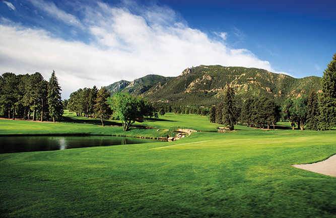 “We chuckle watching the pros play, because it’s tough to know how much the mountain plays into the greens,” says Sartori. 
“There are a few tricky hole locations that break into the mountain, so it really messes with them when that happens.” (Photo: The Broadmoor)