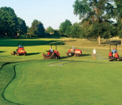 Pritchett says the connections formed between volunteers and staff during preparations makes hosting extra rewarding. (Photo: Hurstbourne Country Club)