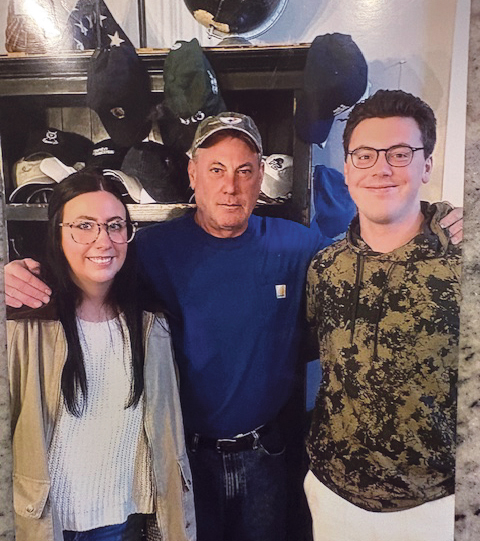 Owen with his kids Kendall and Will. (Photo: Brad Owen)